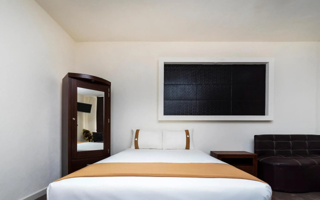 Capital O Hotel Joyma Suites, San Luis