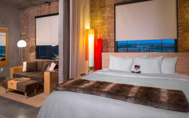 NYLO Dallas Plano Hotel, Tapestry Collection by Hilton
