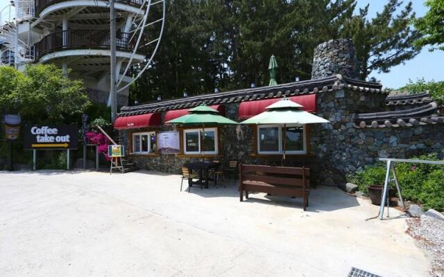 Pohang Small Happy Pension