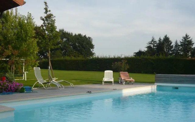 Chambres dHôtes Grange Carrée