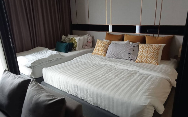 Luxury Sea View 1BR Rooftop Infinity Pool & Gym