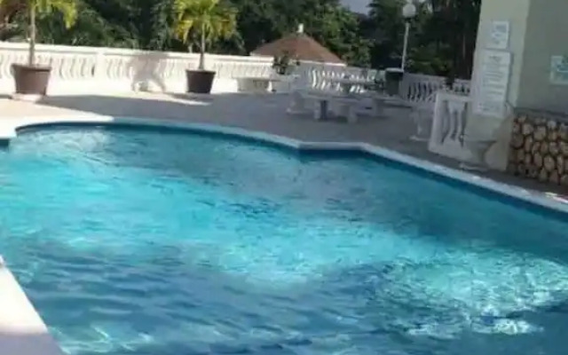 Immaculate 1-bed Villa in Ocho Rios