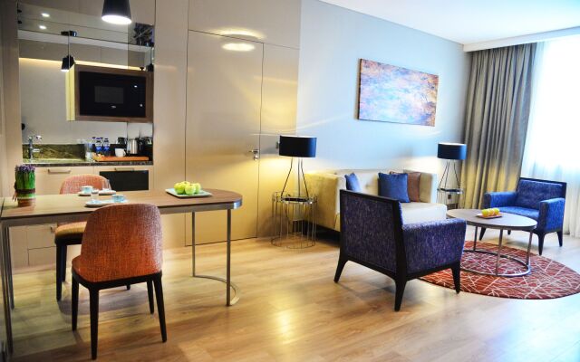 Hawthorn Suites By Wyndham Istanbul Airport