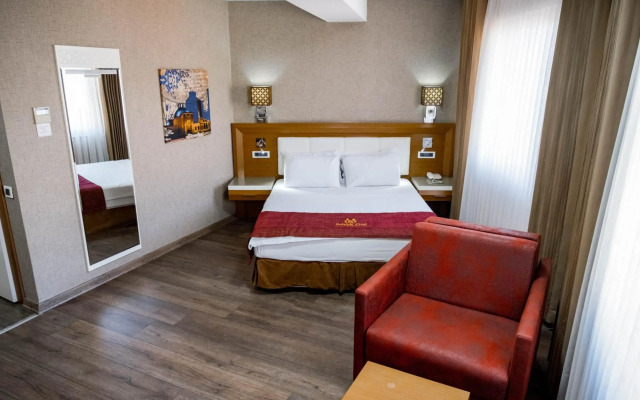 Selcuk Hotel Sems-i Tebrizi