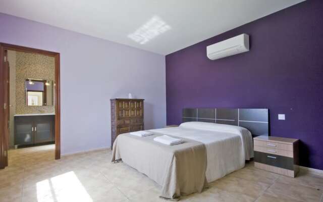Villa - 3 Bedrooms with Pool and WiFi - 106434