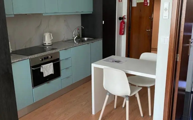 NEW!! Galé 411 Center Apartamento (Wi-Fi, estacionamento)