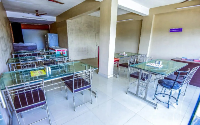 Hotel Delight By OYO Rooms