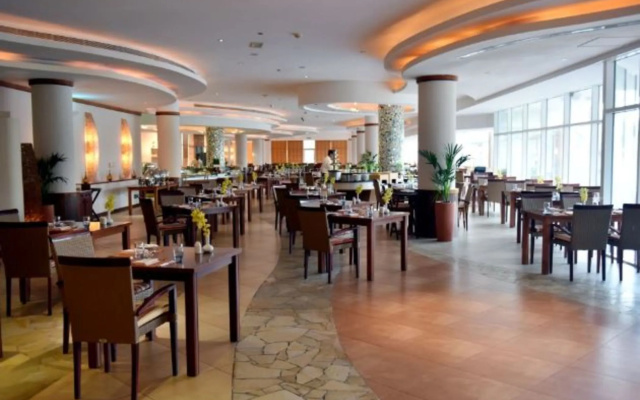 Fujairah Rotana Resort & Spa