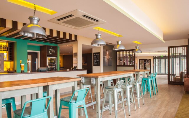Premier Inn Luton Town Centre