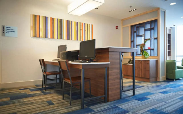 Holiday Inn Express & Suites St John's Airport by IHG
