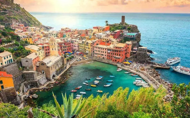 MONACO - Menton - PARKING - Plages - Neuf - 4 Personnes