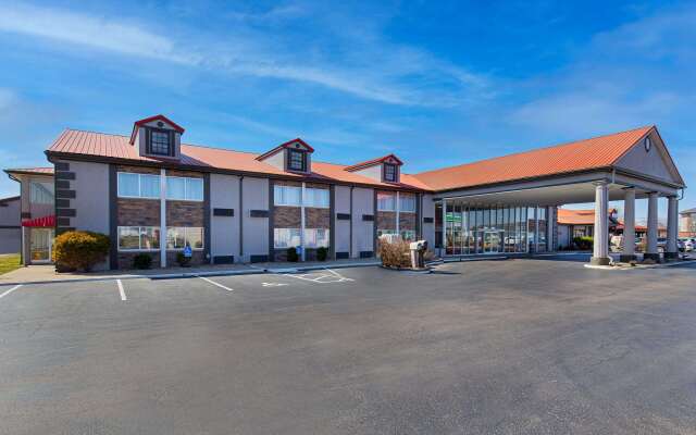 Ramada by Wyndham Bowling Green