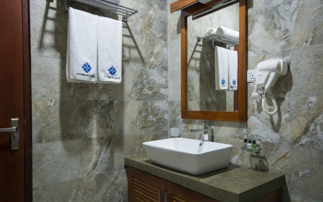 Ceyloni City Hotel