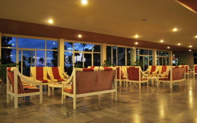 Gran Caribe Hotel Colony