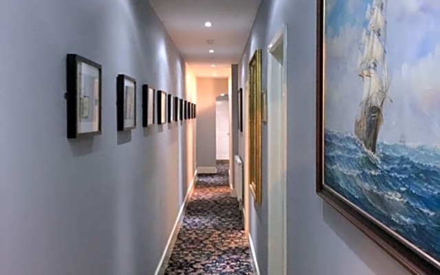 Waverley Park Lodge