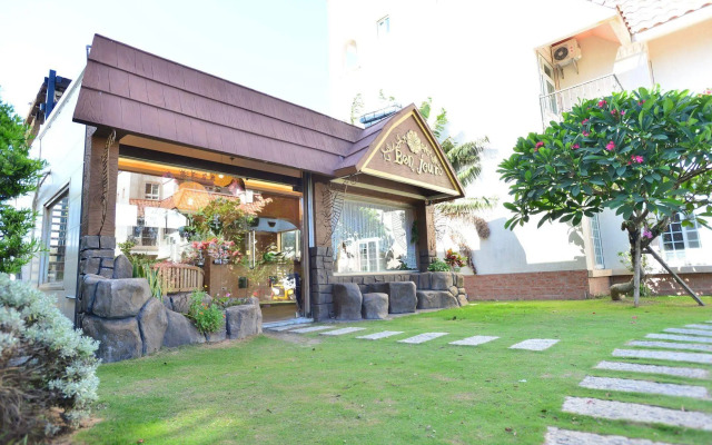Kenting Bonjour Resort