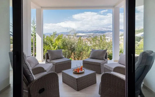 luxury Villa