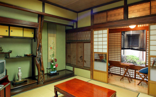 Tsuruya