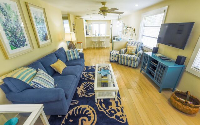 Blue Oasis Apartment 2