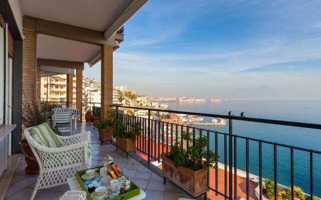 O-house Posillipo in Napoli