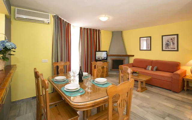 Apartamentos Ona Campanario