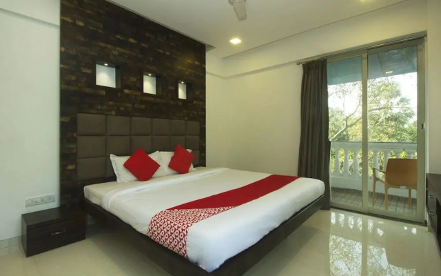 Blue Roof Sea Side By OYO Rooms