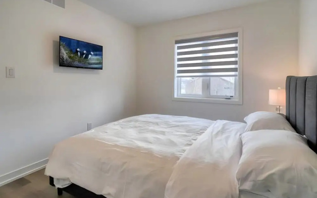 Premium Stay at Niagara falls