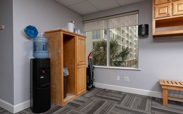 Seawind 809 3 Bedroom Condo