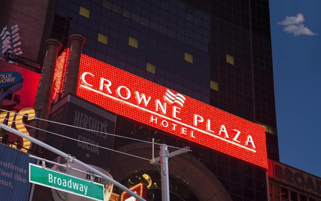 Crowne Plaza Times Square Manhattan, an IHG Hotel