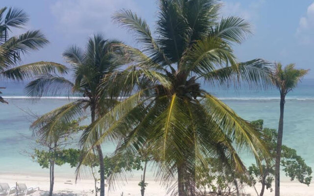 Hathaa Beach Maldives