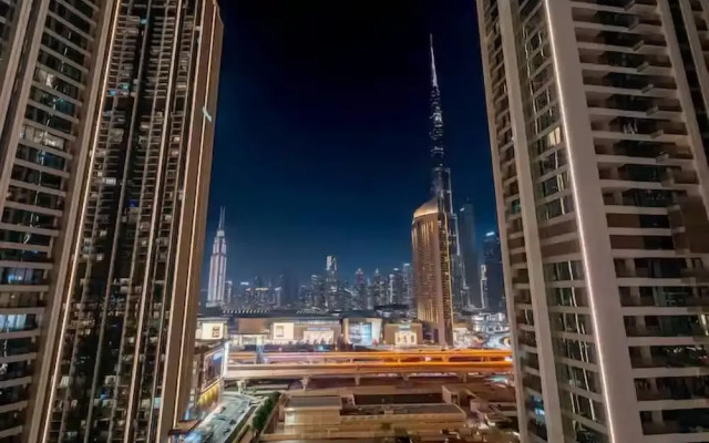 Rove Haven Crown 4BR Burj Dubai Mall