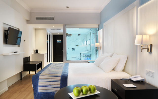 Olympic Lagoon Resort – Ayia Napa
