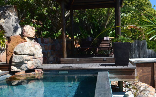 African Violet Guest Suites