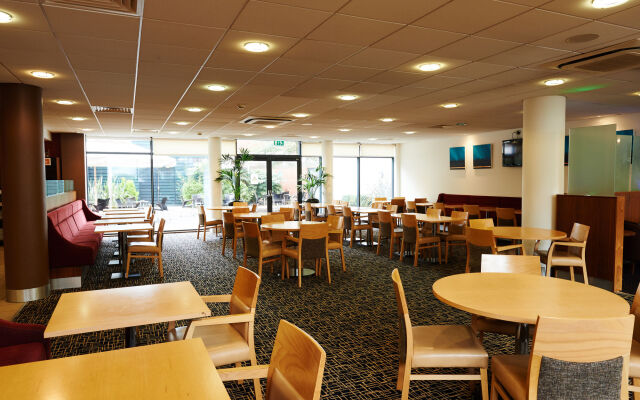 Holiday Inn Express Cheltenham by IHG