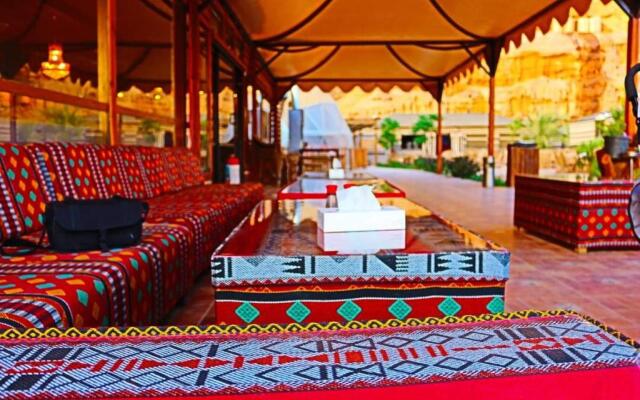 Hasan Zawaideh Luxury Camp 2