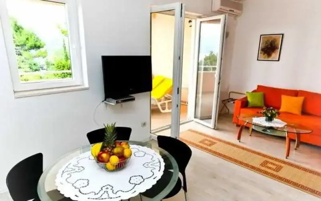 Villa Ana Apartments