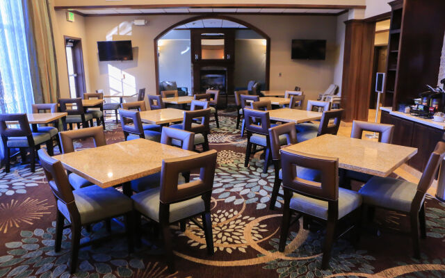 Staybridge Suites Silicon Valley by IHG