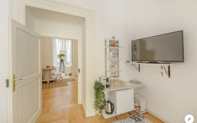 Museum Luxury Suites