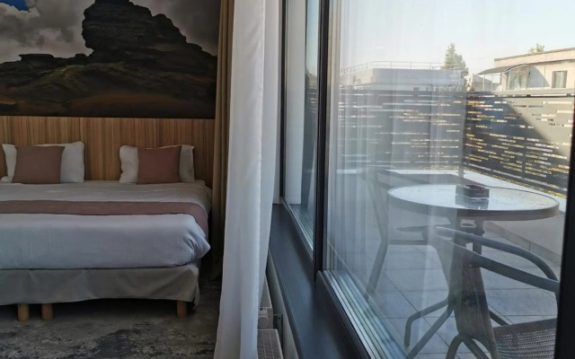 YMY Boutique Residence