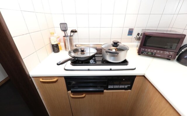 Omotenashi Usagi Hostel (15-13~18)