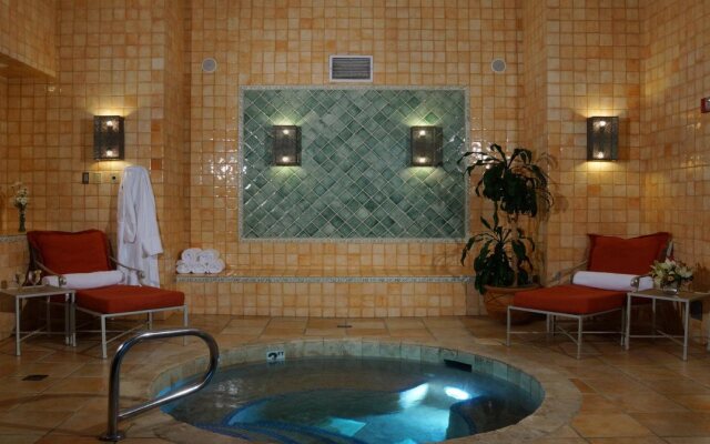 Garden of the Gods Resort and Club