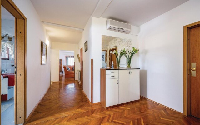 Awesome Home in Labin With 4 Bedrooms and Outdoor Swimming Pool