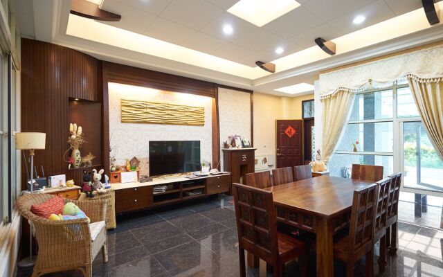 At Home B&B