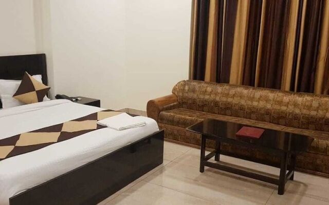 Hotel Vinayak