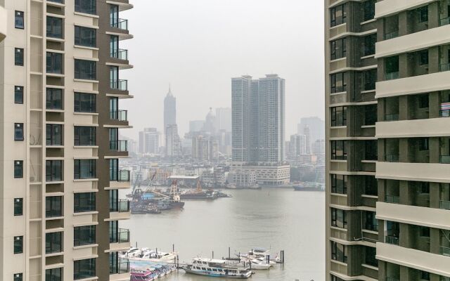 Locals Boutique Apartment Huafa Plaza 26