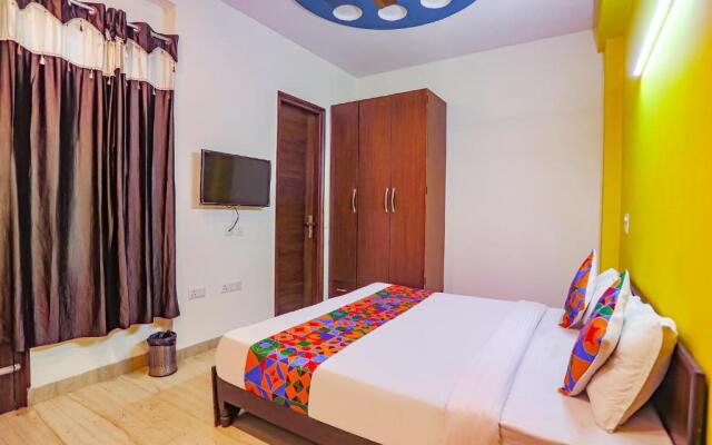 Fabexpress Maya Regency