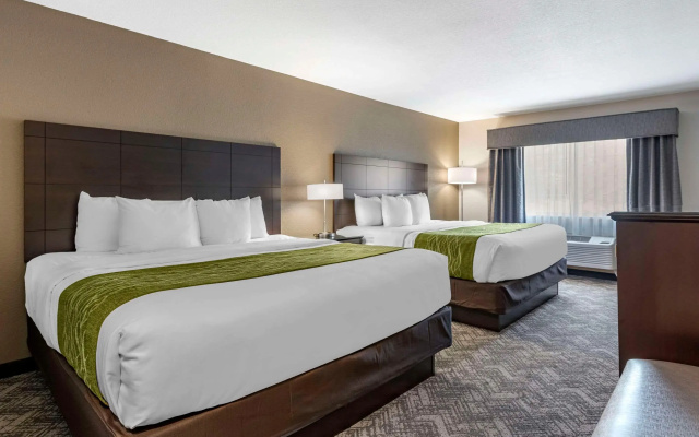 Comfort Inn & Suites Tualatin - Lake Oswego South