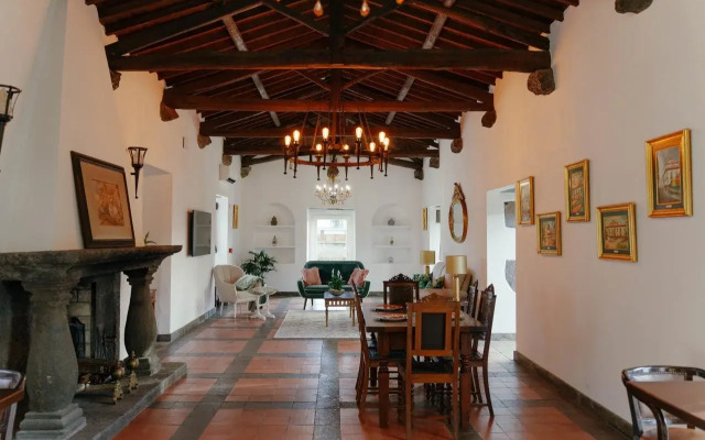 Hotel Talisman