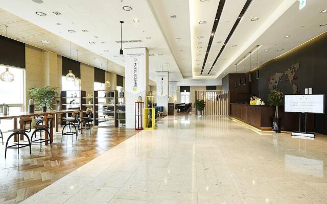 Square By Savills