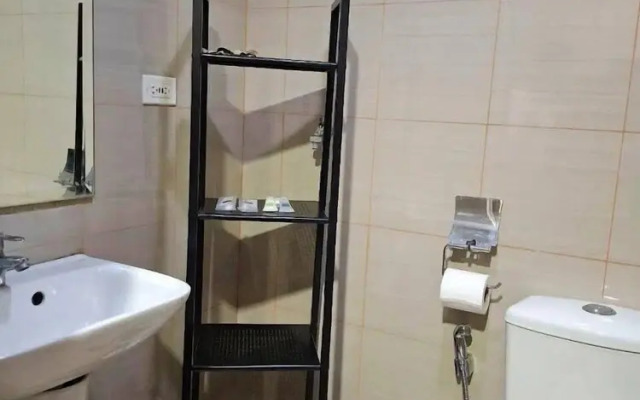 Shore 1 Tower A Unit 946